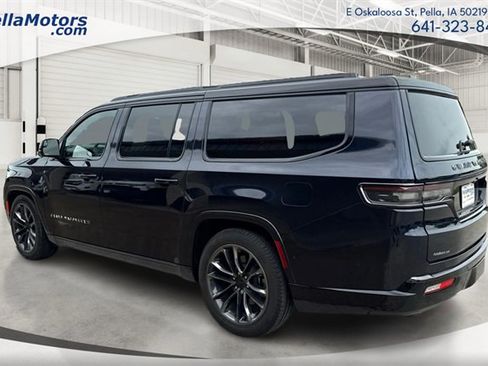 Used 2025 Jeep Grand Wagoneer L Series III w/ Rear Seat Video Group 1 image 5