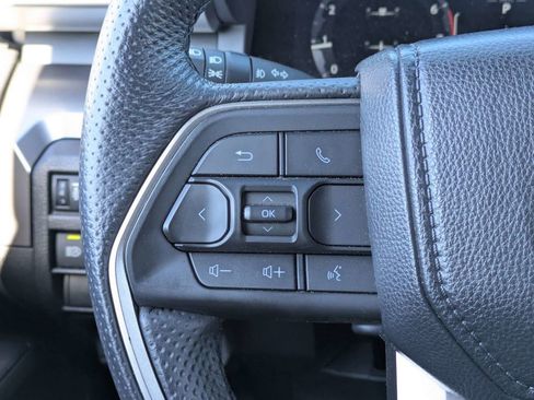 Used 2024 Toyota Tacoma TRD Off-Road AWD/4WD image 24