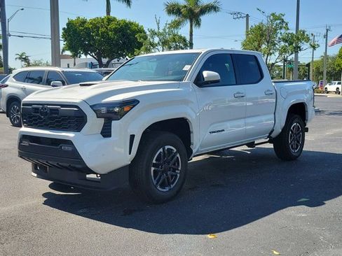 New 2026 Toyota Tacoma TRD Sport AWD/4WD image 2