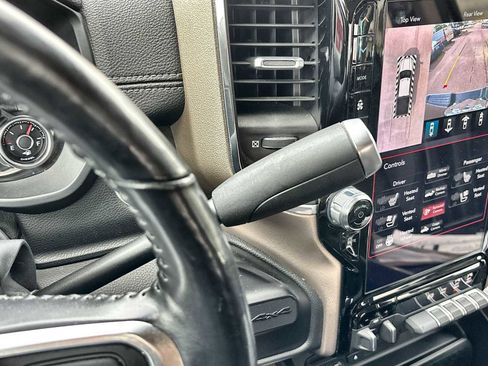 Used 2019 RAM 2500 Laramie image 23