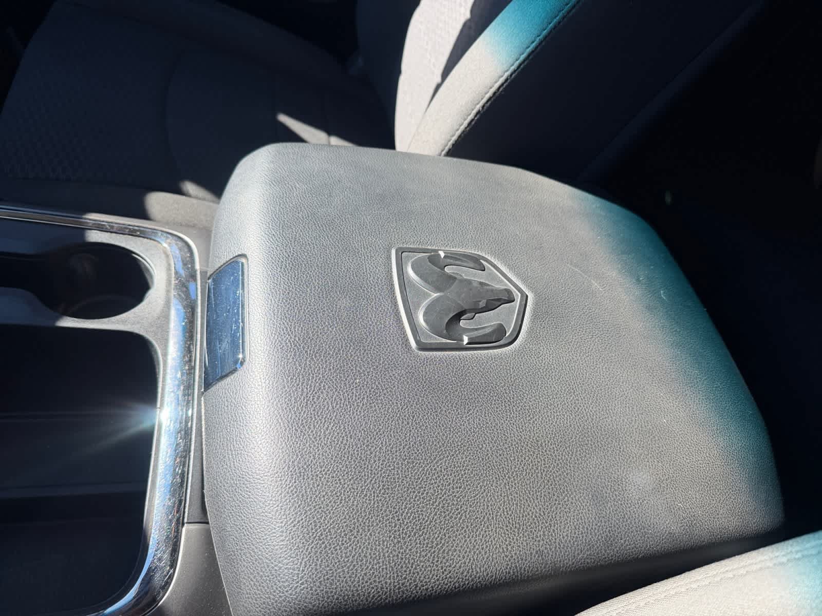 Used 2019 RAM 1500 Warlock AWD/4WD image 38