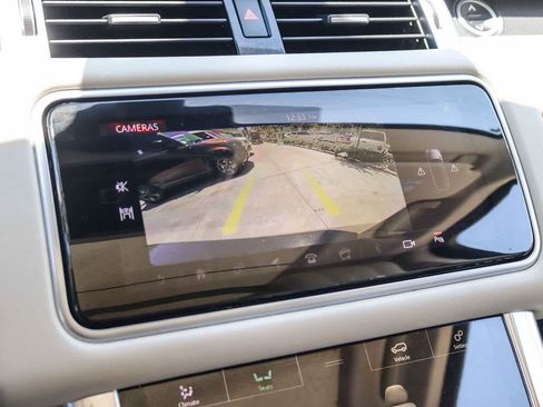 Used 2019 Land Rover Range Rover Sport Supercharged AWD/4WD image 25