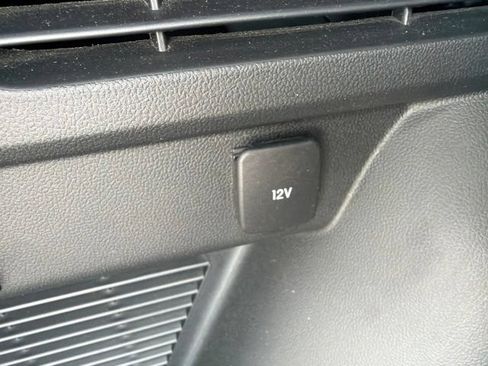Used 2021 Ford Escape Titanium AWD/4WD image 13