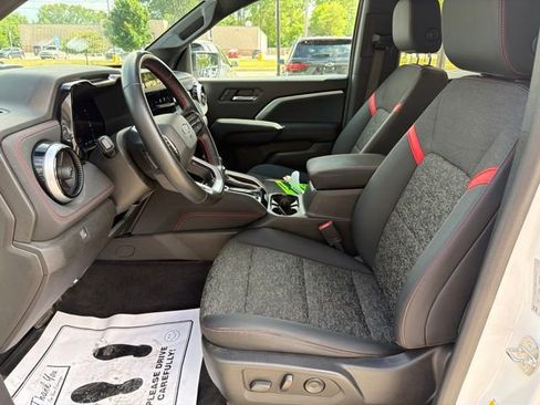Certified 2023 Chevrolet Colorado Z71 w/ Z71 Convenience Package 2 AWD/4WD image 18