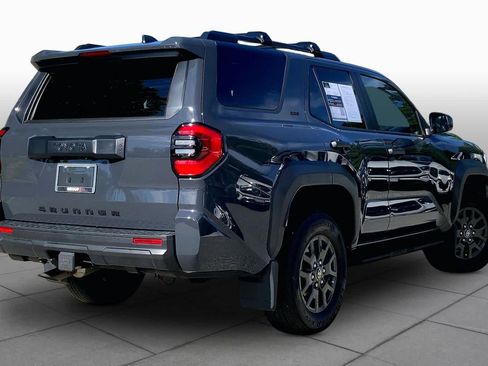 Used 2026 Toyota 4Runner SR5 AWD/4WD image 13