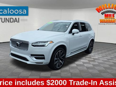 Used 2021 Volvo XC90 T8 Inscription Expression w/ Advanced Package image 3