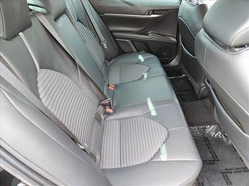 Used 2022 Toyota Camry SE w/ Carpet Mat Package (TMS) image 21