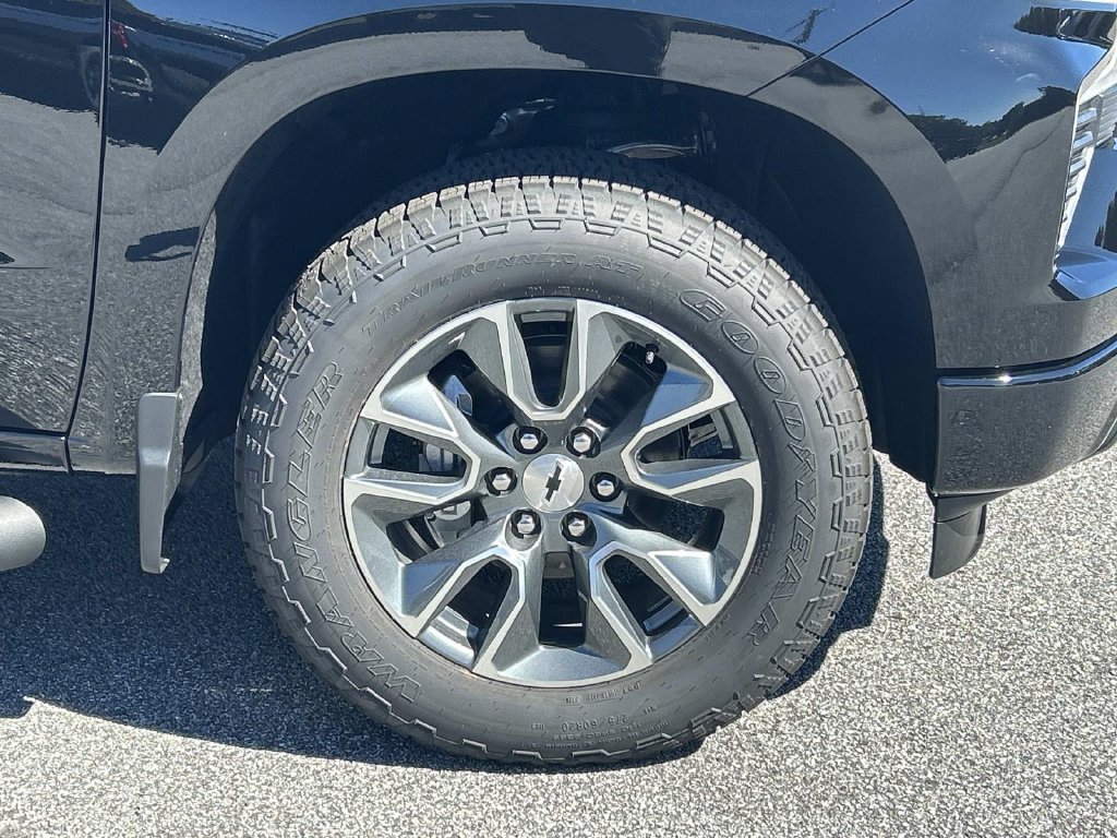 New 2026 Chevrolet Silverado 1500 RST w/ RST All Star Premium Package AWD/4WD image 10