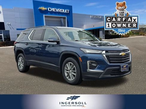 Used 2023 Chevrolet Traverse LT AWD/4WD image 1