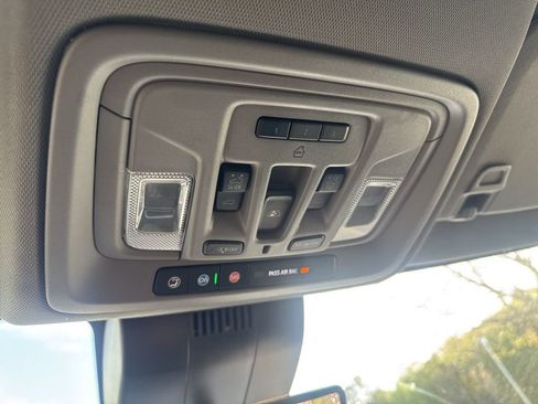 Used 2023 GMC Sierra 1500 Denali w/ Denali Reserve Package image 20