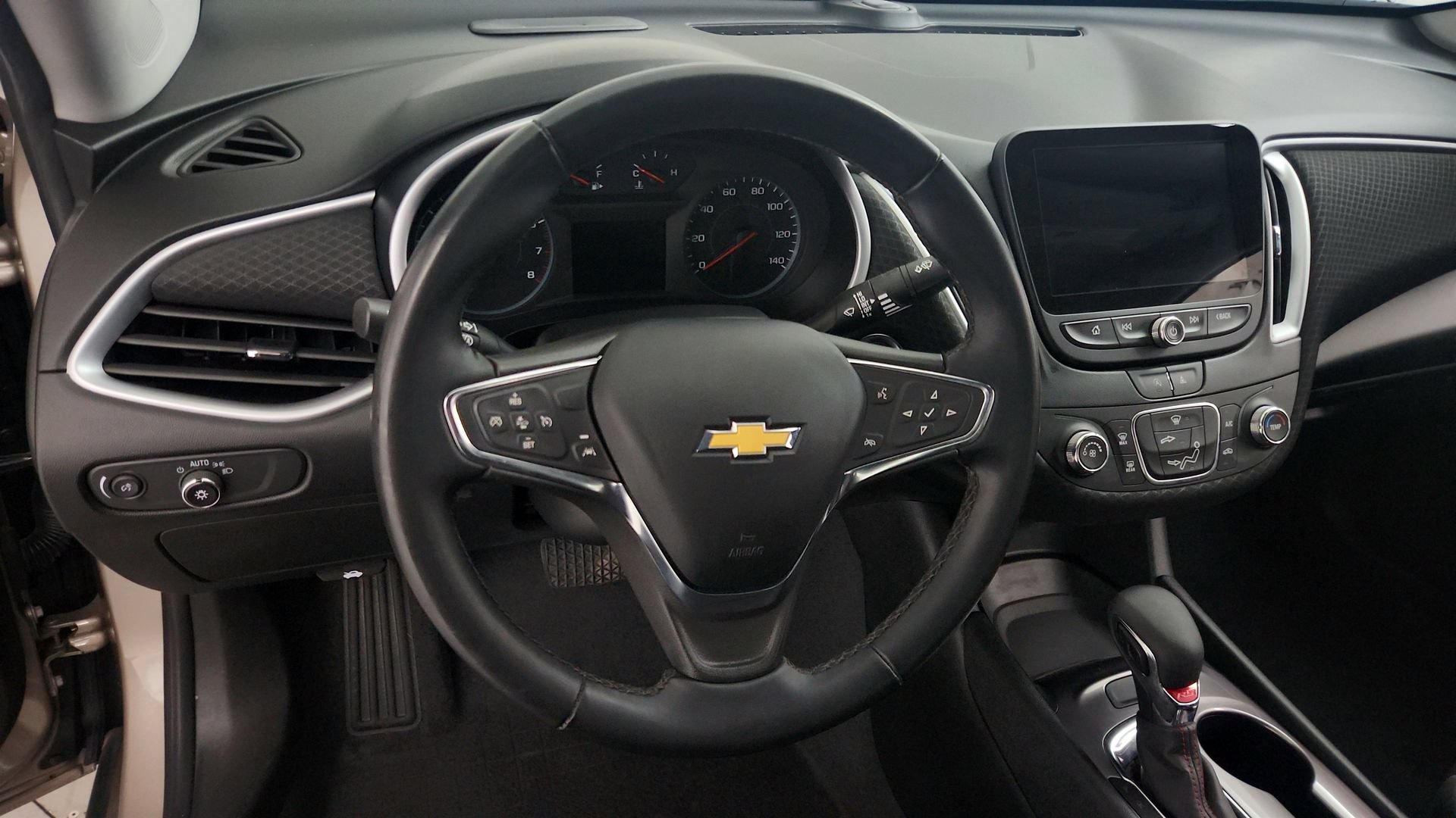 Used 2023 Chevrolet Malibu RS FWD image 18