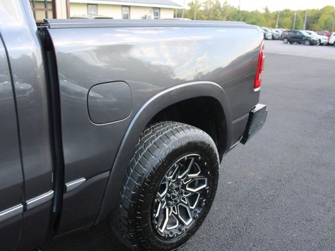 Used 2019 RAM 1500 Limited AWD/4WD image 4