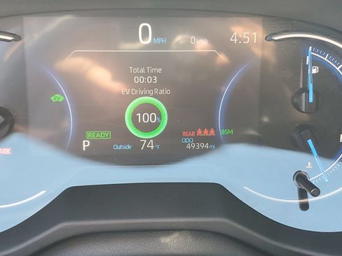 Certified 2025 Toyota RAV4 XLE AWD/4WD image 25
