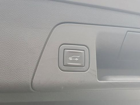 Certified 2023 Buick Envision Preferred image 9