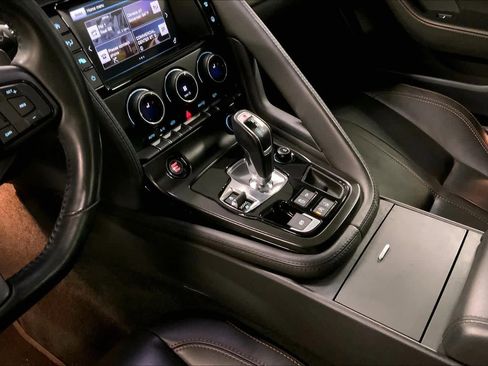 Used 2016 Jaguar F-TYPE Coupe image 15