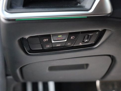 Used 2021 BMW M4 Competition w/ M Carbon Exterior Package image 23