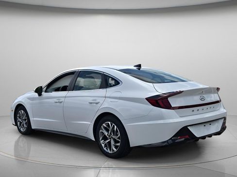 Certified 2022 Hyundai Sonata SEL w/ Preferred Accessory Package FWD image 7