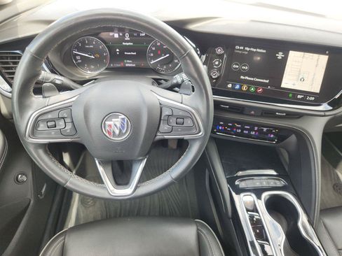Used 2022 Buick Envision Avenir w/ Technology Package II FWD image 11