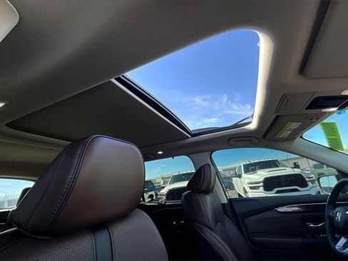 Used 2023 Honda Pilot Elite image 17