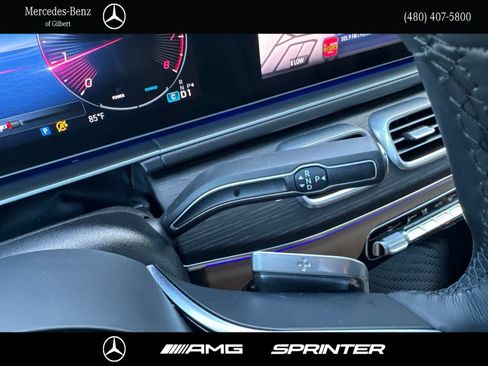 Used 2025 Mercedes-Benz GLE 350 4MATIC image 32
