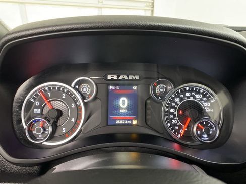 Used 2024 RAM 2500 Big Horn image 27