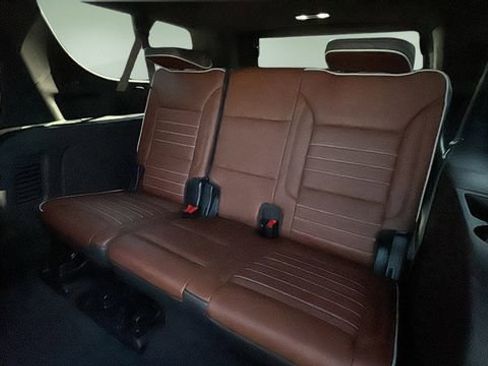 Used 2024 GMC Yukon XL Denali Ultimate image 33