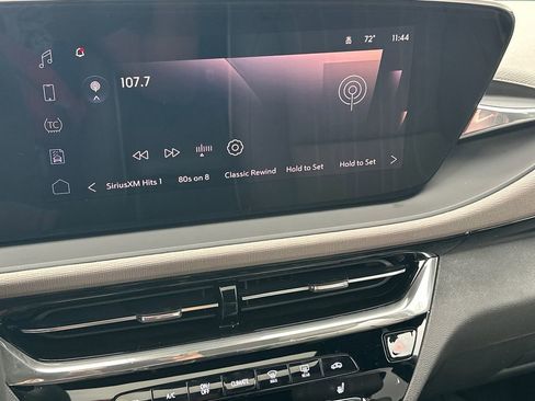 New 2026 Buick Envista Avenir image 28