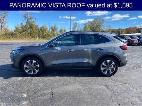 New 2024 Ford Escape Platinum w/ Premium Technology Package image 2