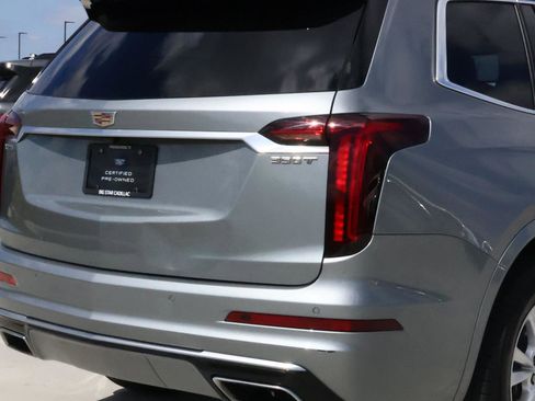 Used 2023 Cadillac XT6 Luxury image 11