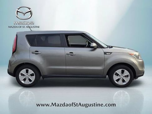 Used 2014 Kia Soul FWD image 14