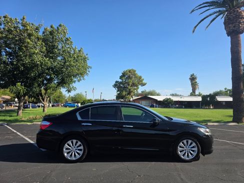 Used 2015 Honda Accord EX-L image 3