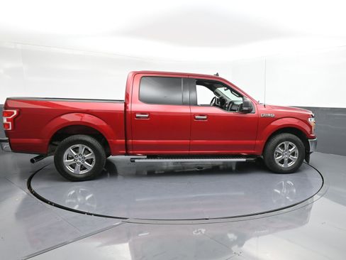 Used 2019 Ford F150 XLT w/ Equipment Group 302A Luxury image 9