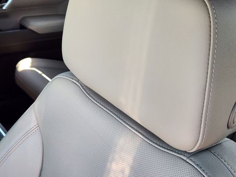 Certified 2023 GMC Sierra 1500 SLT image 15