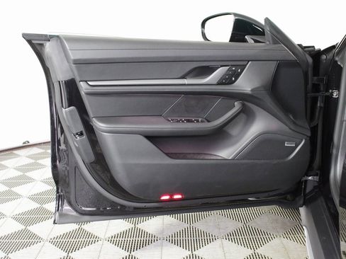 Used 2025 Porsche Taycan 4S image 17