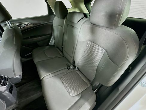 Used 2023 Kia Sportage LX FWD image 33