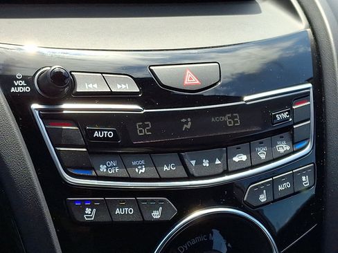 Used 2022 Acura RDX AWD image 16