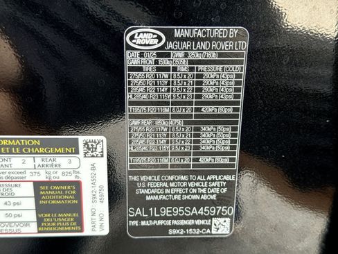 Used 2025 Land Rover Range Rover Sport Dynamic SE AWD/4WD image 43
