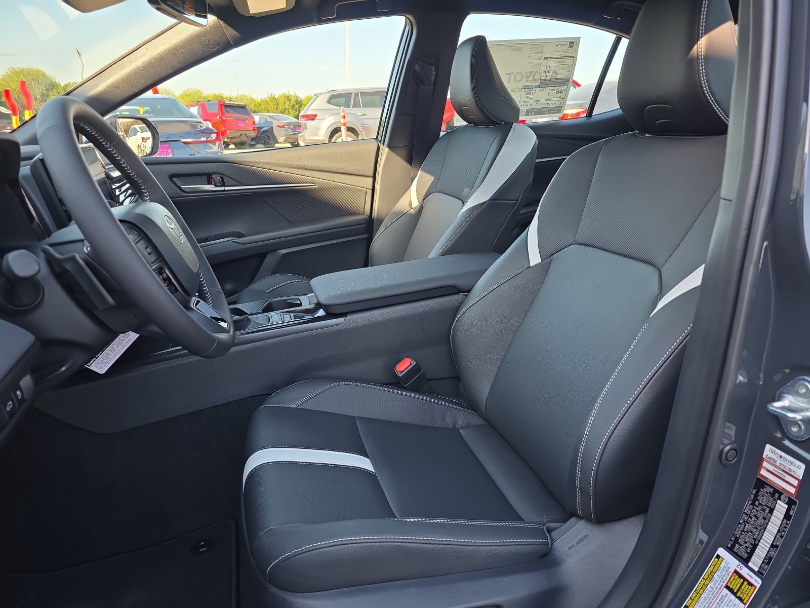 New 2026 Toyota Camry SE w/ Convenience Package FWD image 11