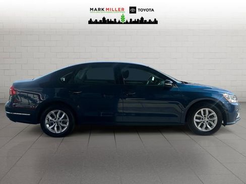 Used 2018 Volkswagen Passat 2.0T S w/ Driver Assistance Package image 6