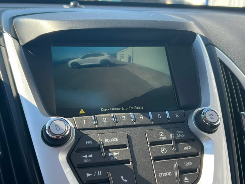 Used 2015 GMC Terrain SLE AWD/4WD image 31