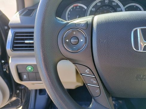 Used 2015 Honda Accord LX image 25