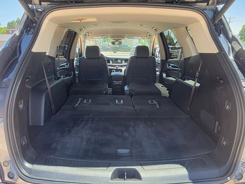 Used 2020 Buick Enclave Essence AWD/4WD image 19