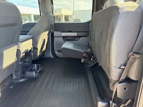 Used 2022 Ford F150 XLT w/ Trailer Tow Package image 25