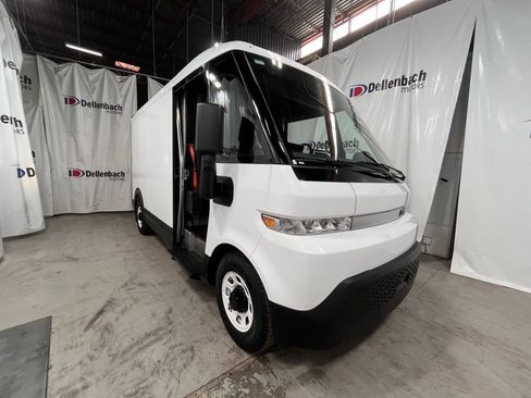 Used 2024 Chevrolet Brightdrop 400 w/ Commercial Equipment Package AWD/4WD image 3