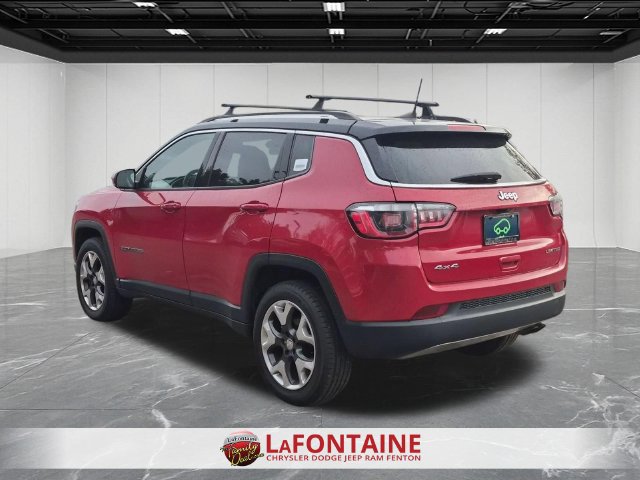 Used 2018 Jeep Compass Limited AWD/4WD image 3