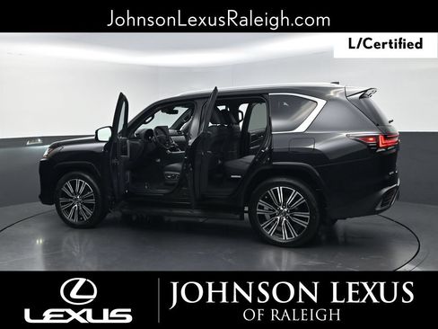 Certified 2025 Lexus LX 600 4WD w/ Accessory Package (2T) image 39