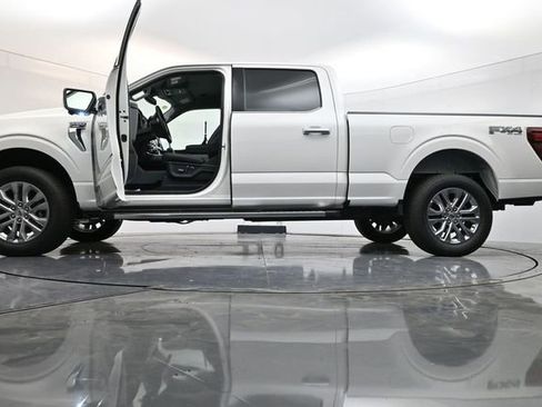 New 2025 Ford F150 Lariat w/ Equipment Group 502A High image 29