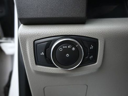Used 2021 Ford F250 XL w/ Power Equipment Group AWD/4WD image 14