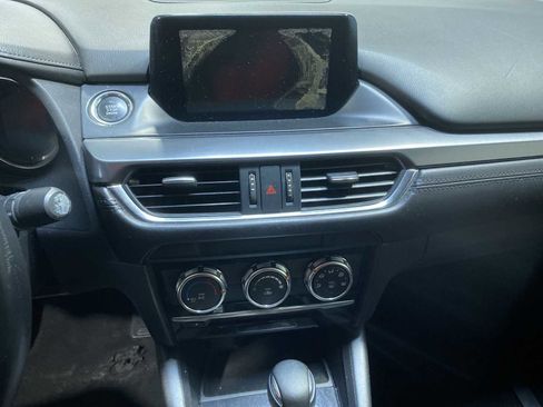 Used 2017 MAZDA MAZDA6 Sport image 16