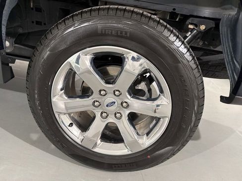 Used 2022 Ford F150 Lariat image 14